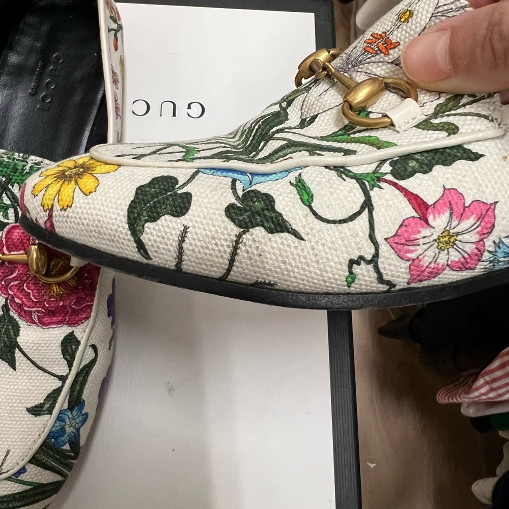 Gucci Women's Floral Loafers - With box! - Picture 4 of 8